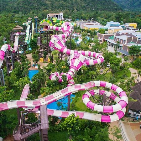 Capital O 1110 Khaoyai Cowboy City Resort หมูสี ภายนอก รูปภาพ